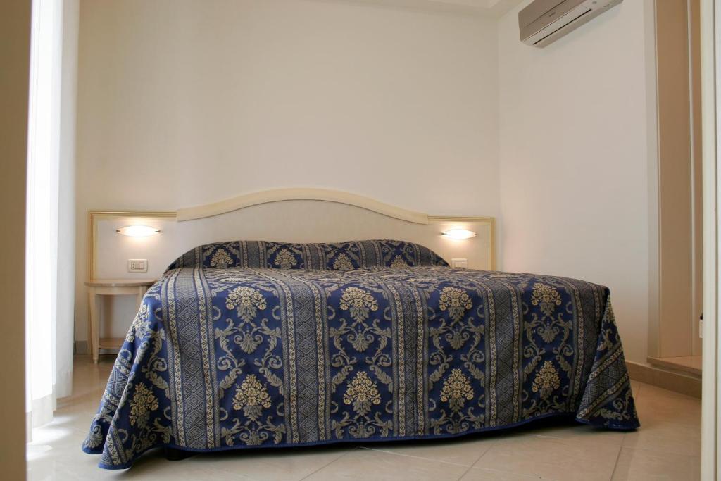 Residence Olimpo Rimini Room photo